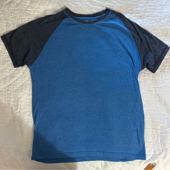 Men’s T-shirt - Picture 1 of 3